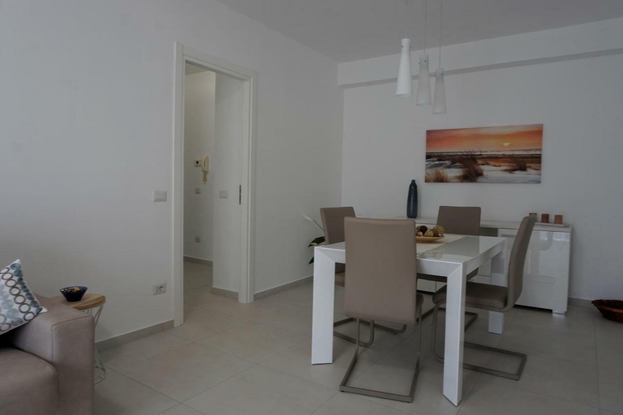 Casa Gise Leilighet Aci Castello Eksteriør bilde