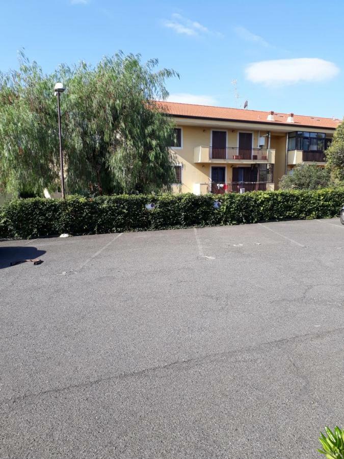 Casa Gise Leilighet Aci Castello Eksteriør bilde